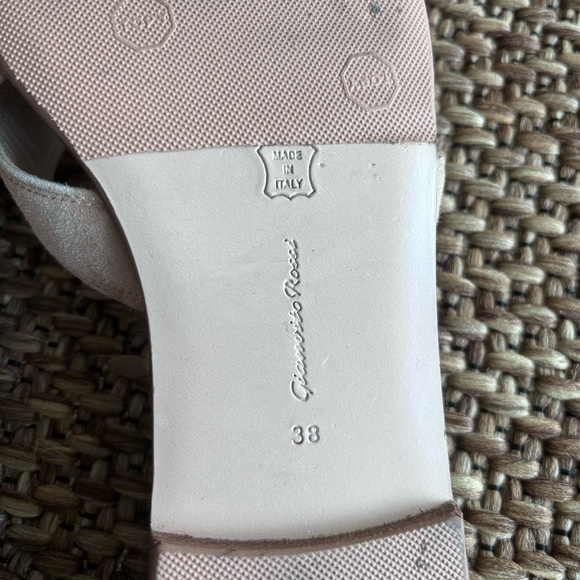 Gianvito Rossi Beya Suede Flat Sandals, Light Beige, size 38 (7.5) - Picture 7 of 14